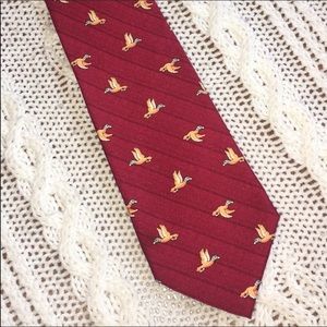 Vineyard Vines Flying Duck Silk Tie